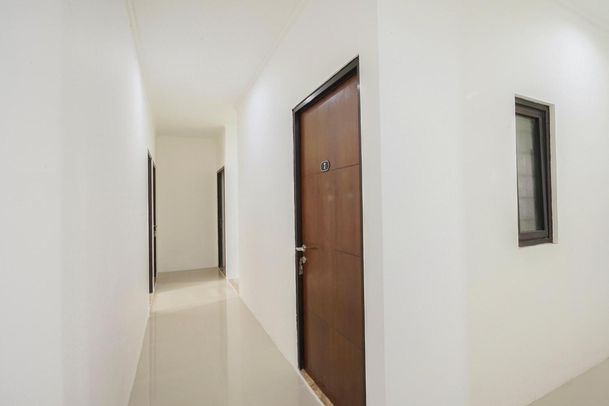 Super Oyo 2183 Cibeureum Residence Bandung Ngoại thất bức ảnh