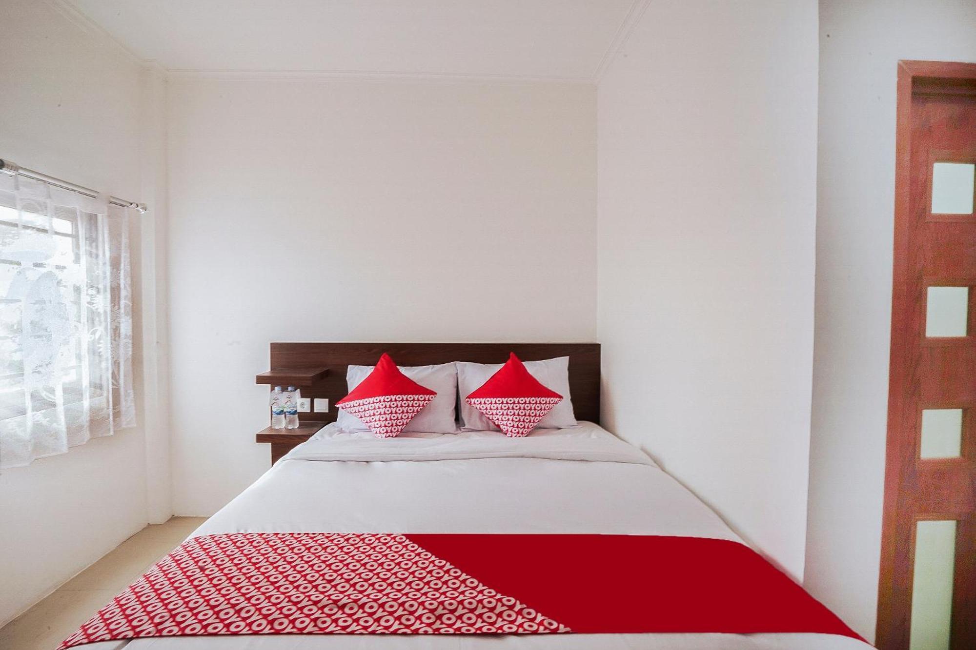 Super Oyo 2183 Cibeureum Residence Bandung Ngoại thất bức ảnh